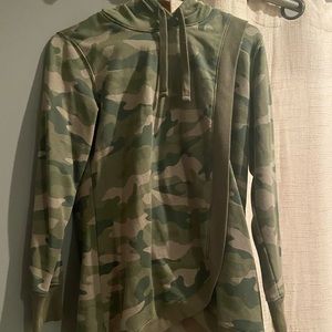 Old Navy Maternity/Nursing Friendly Hoodie